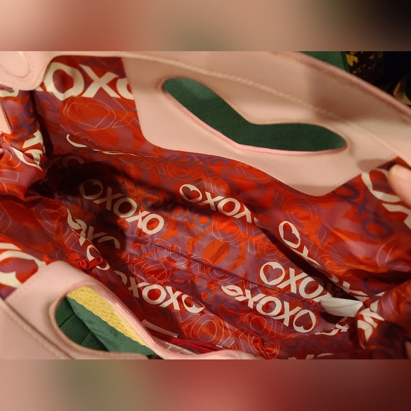 XOXO Y2K 2000s Pink Heart Cutout Straw/Rattan Bag - Picture 3 of 10